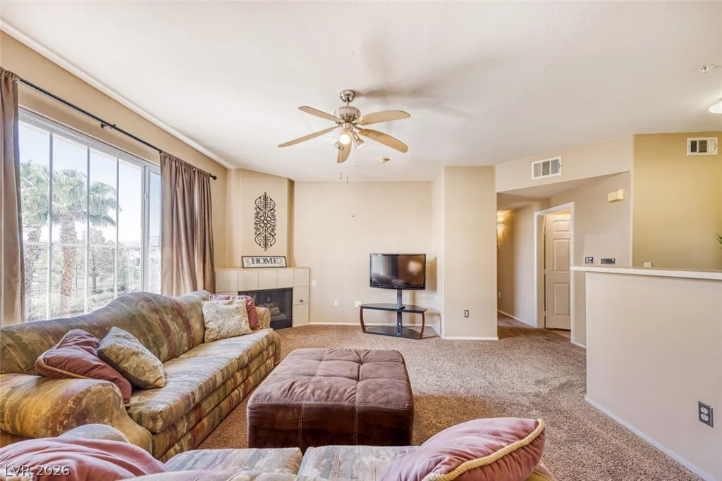 7151 Durango, Las Vegas, NV 89113