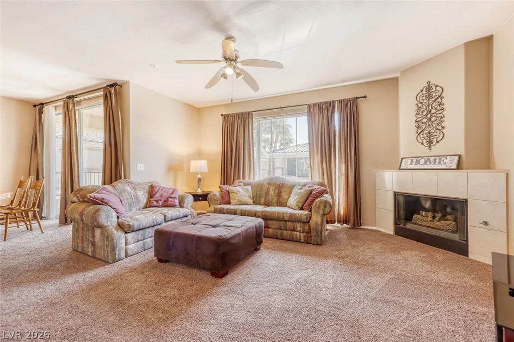 7151 Durango, Las Vegas, NV 89113