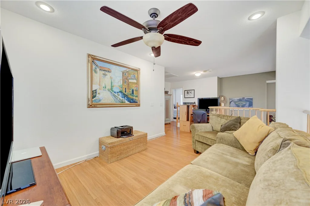 868 Bare Branch, Las Vegas, NV 89123