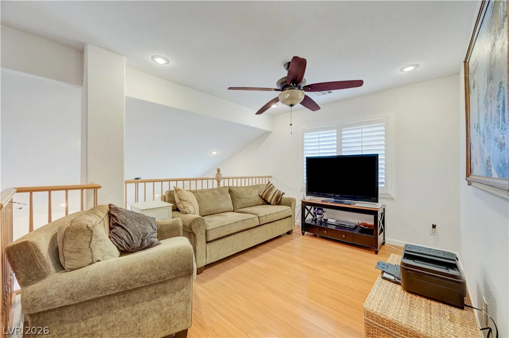 868 Bare Branch, Las Vegas, NV 89123