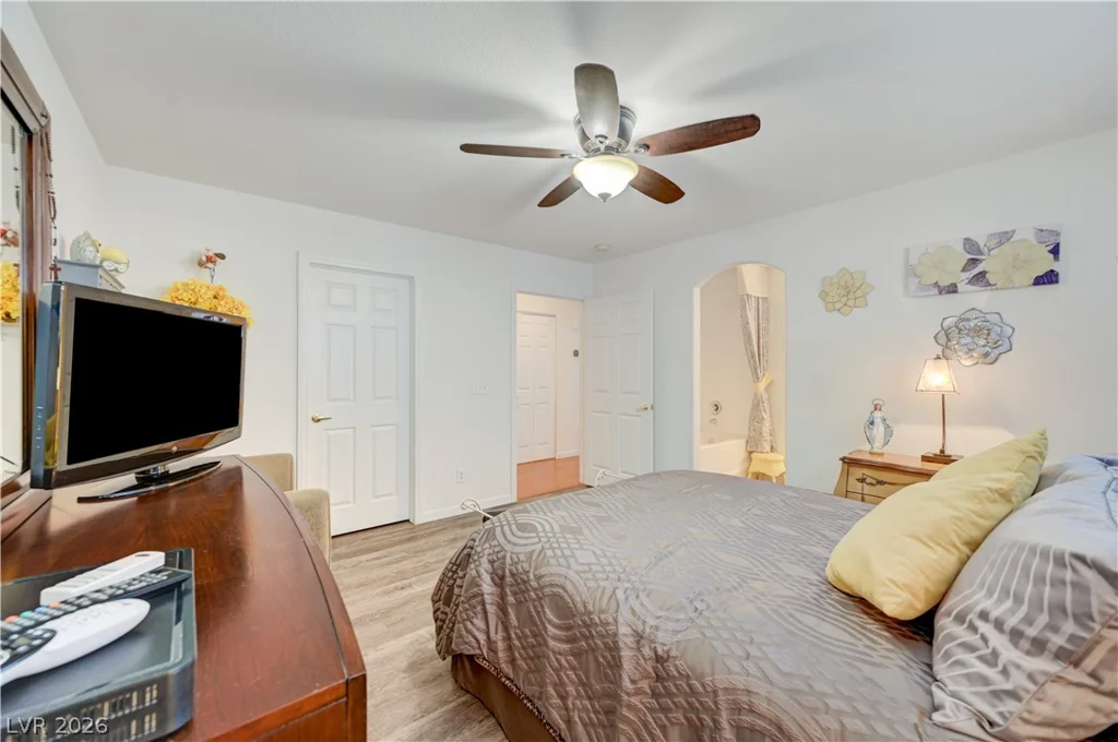 868 Bare Branch, Las Vegas, NV 89123