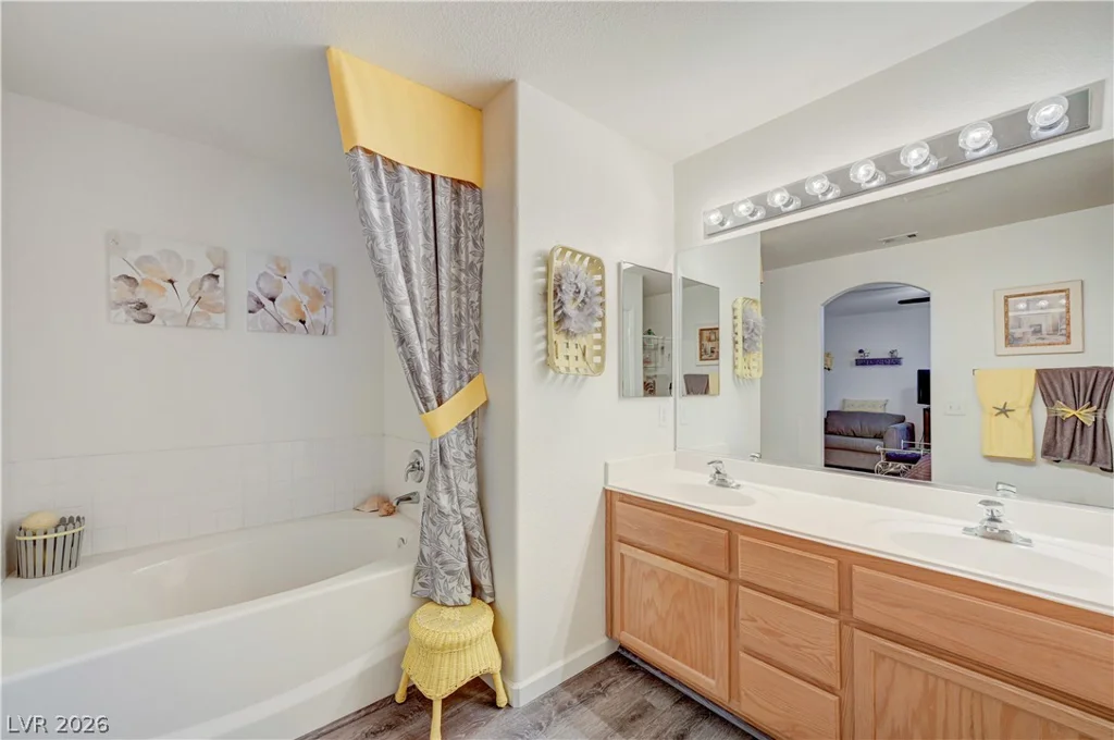 868 Bare Branch, Las Vegas, NV 89123