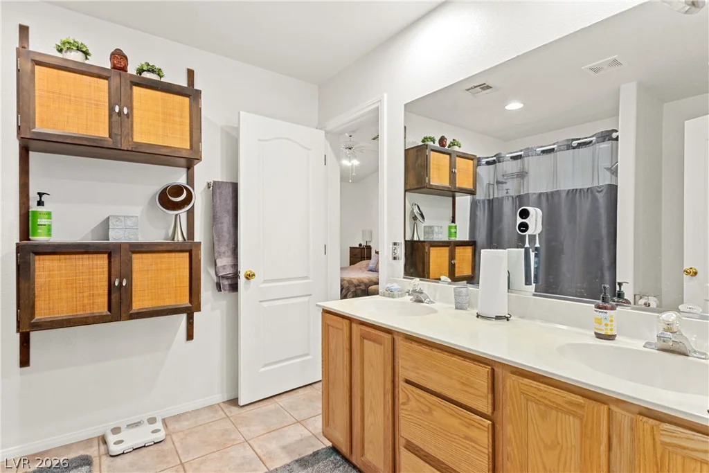 3417 Thom, Las Vegas, NV 89130