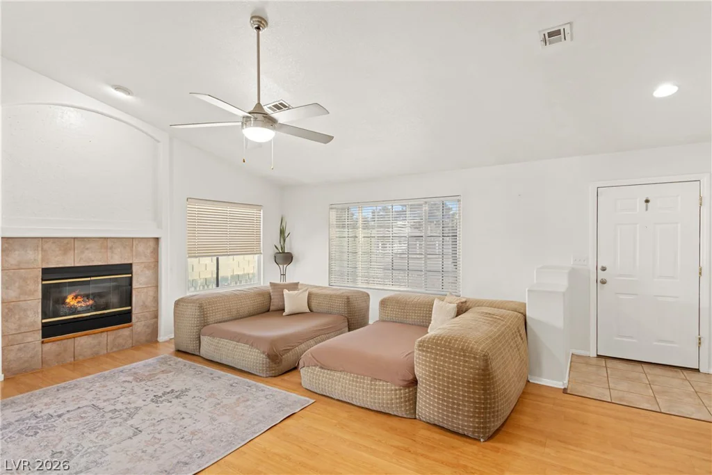 3417 Thom, Las Vegas, NV 89130