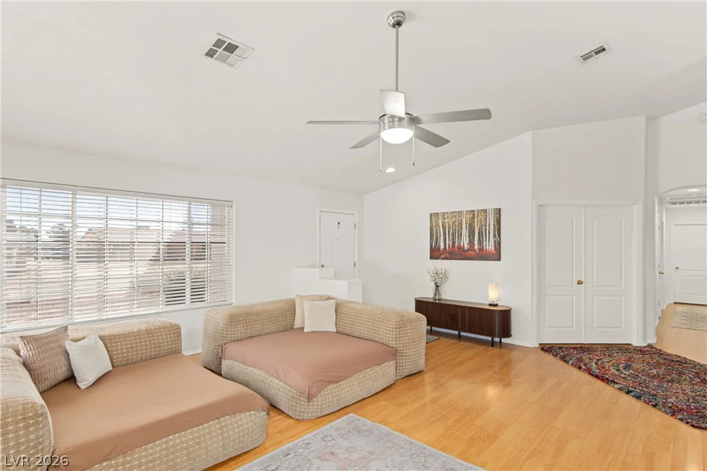 3417 Thom, Las Vegas, NV 89130