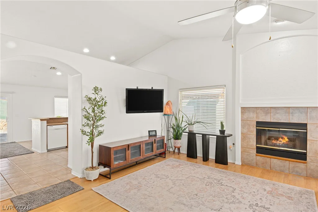 3417 Thom, Las Vegas, NV 89130