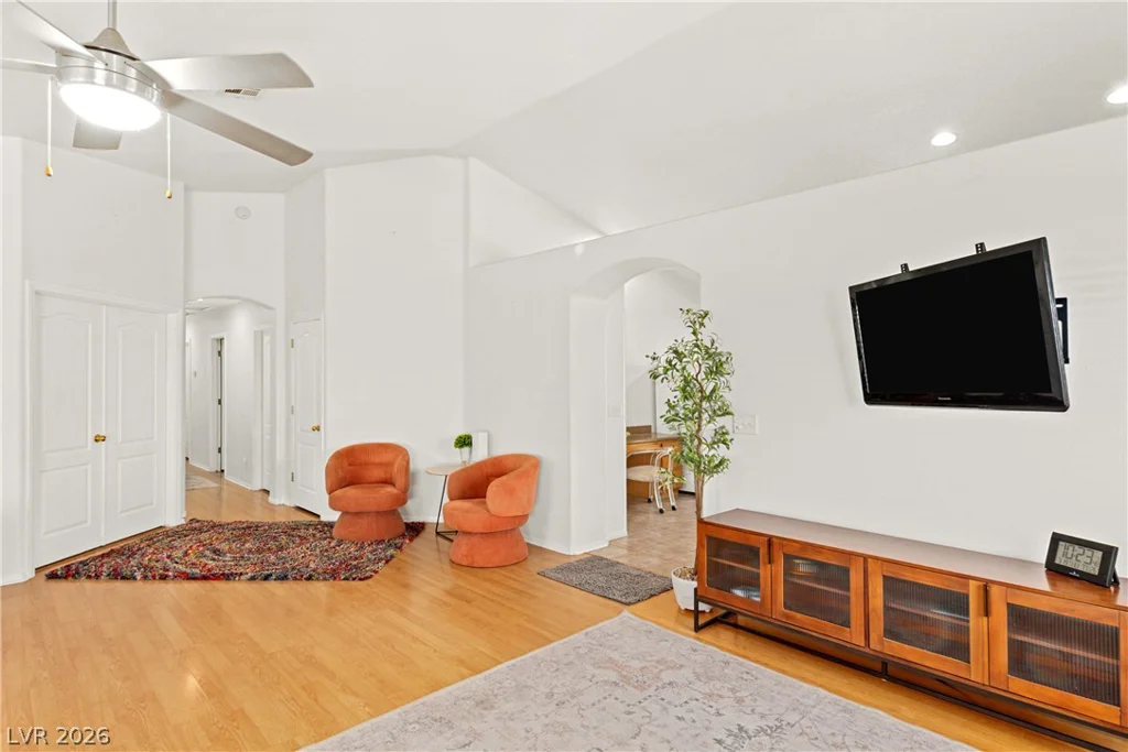 3417 Thom, Las Vegas, NV 89130