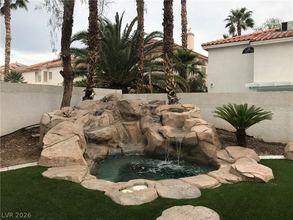 8608 Copper Knoll, Las Vegas, NV 89129