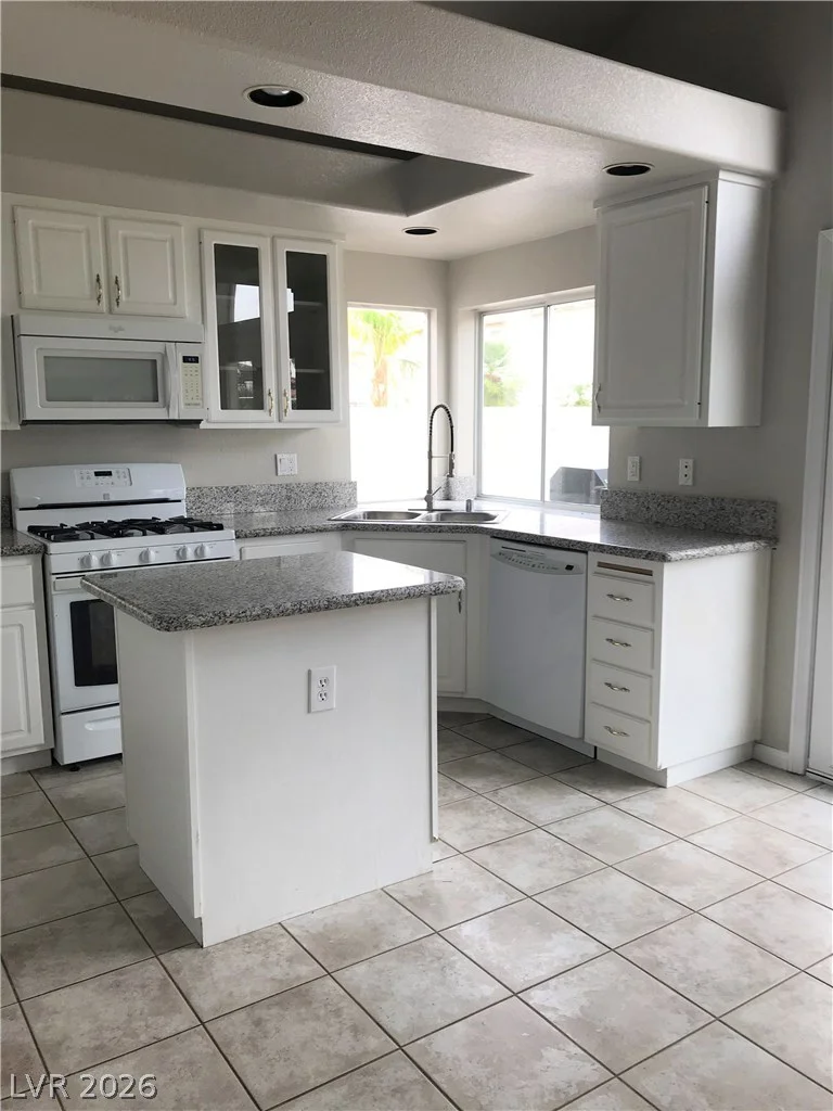 8608 Copper Knoll, Las Vegas, NV 89129