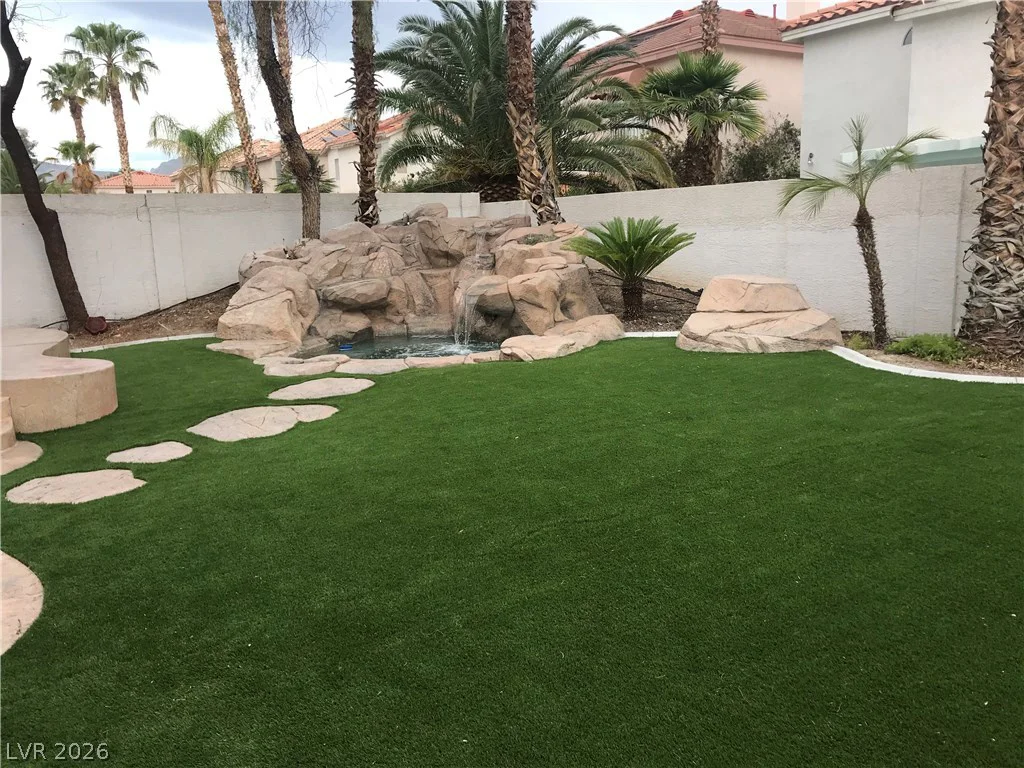 8608 Copper Knoll, Las Vegas, NV 89129