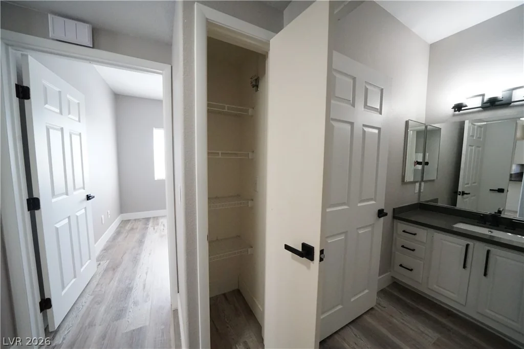 5650 Sahara, Las Vegas, NV 89142