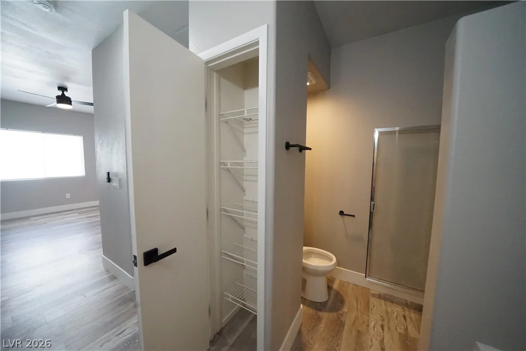 5650 Sahara, Las Vegas, NV 89142