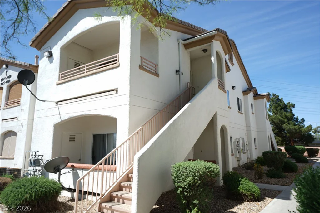 5650 Sahara, Las Vegas, NV 89142