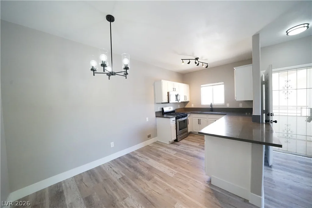 5650 Sahara, Las Vegas, NV 89142