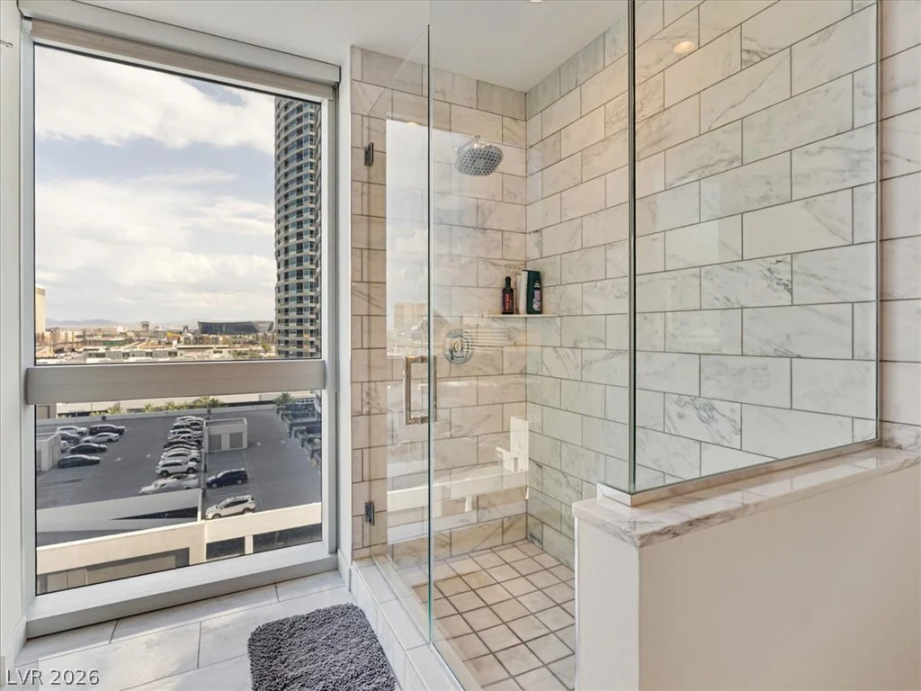 4471 Dean Martin, Las Vegas, NV 89103