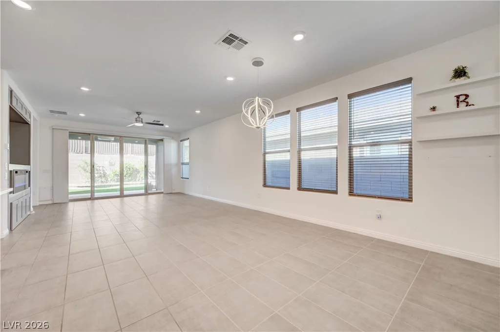 2014 Millergrove, North Las Vegas, NV 89086