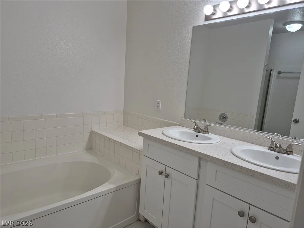 556 Croft, Las Vegas, NV 89110