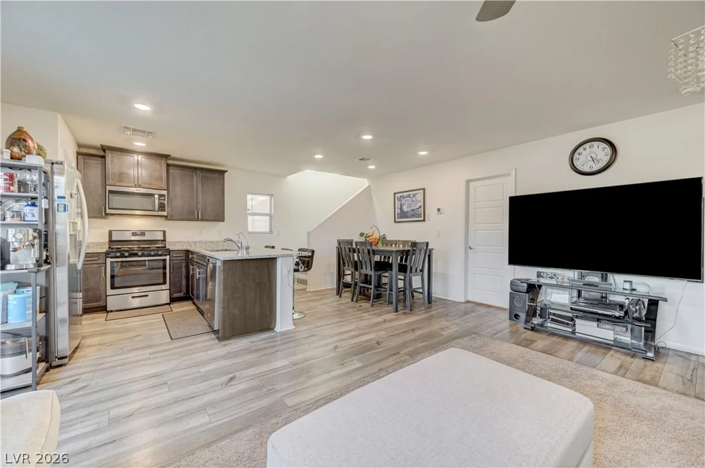 2238 Cosgrove, Las Vegas, NV 89115