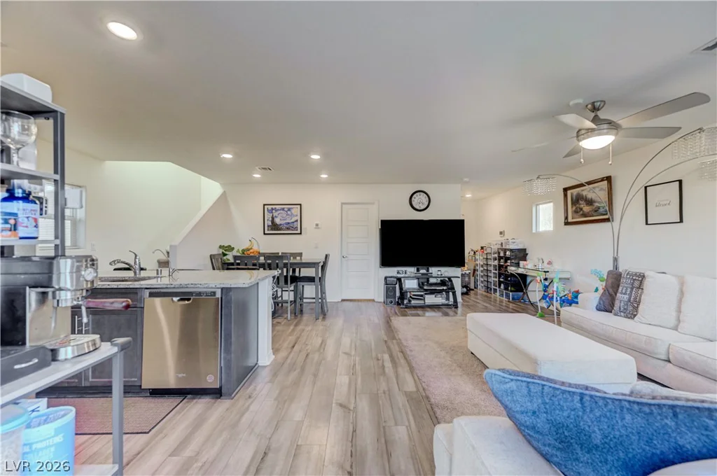 2238 Cosgrove, Las Vegas, NV 89115