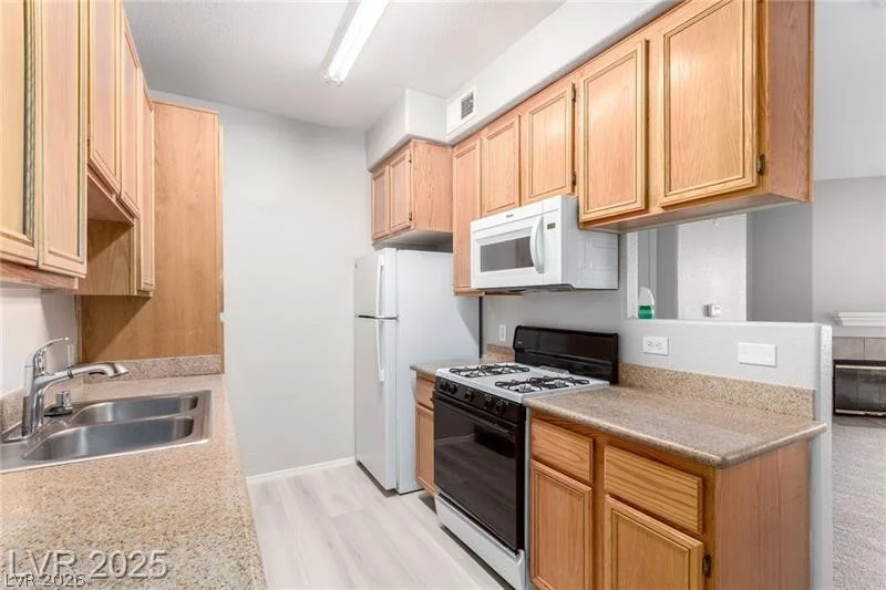 3318 Decatur, Las Vegas, NV 89130