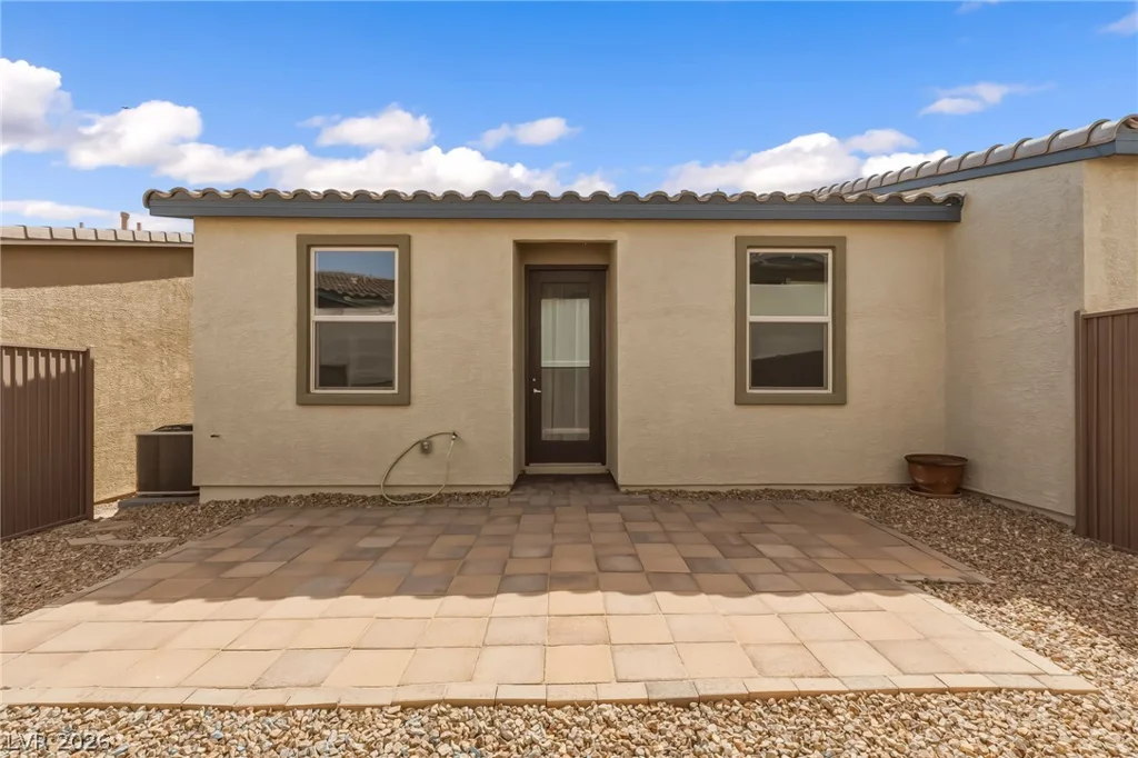 2727 Chinaberry Hill, Laughlin, NV 89029