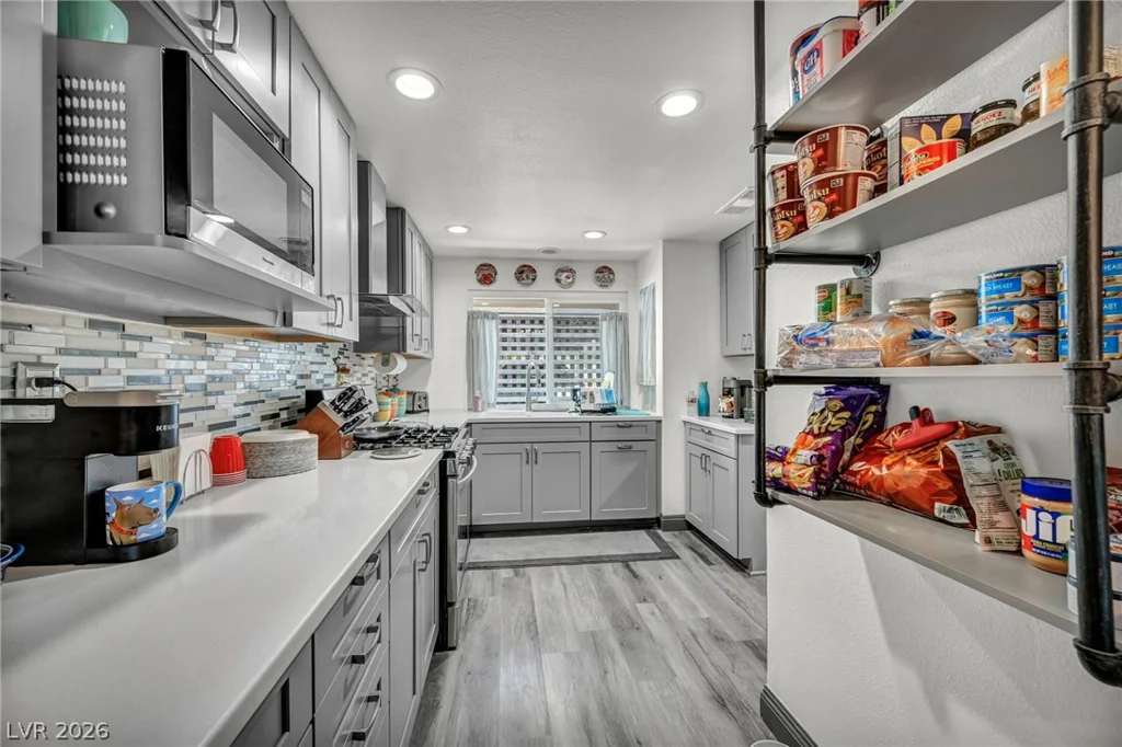 2803 Glendevon, Henderson, NV 89014