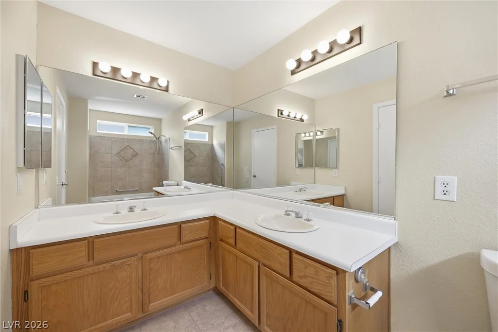 350 Durango, Las Vegas, NV 89145