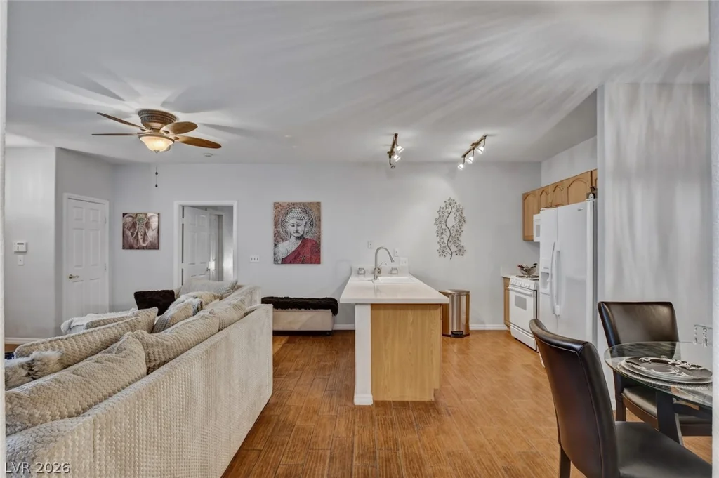 4960 Harrison, Las Vegas, NV 89120