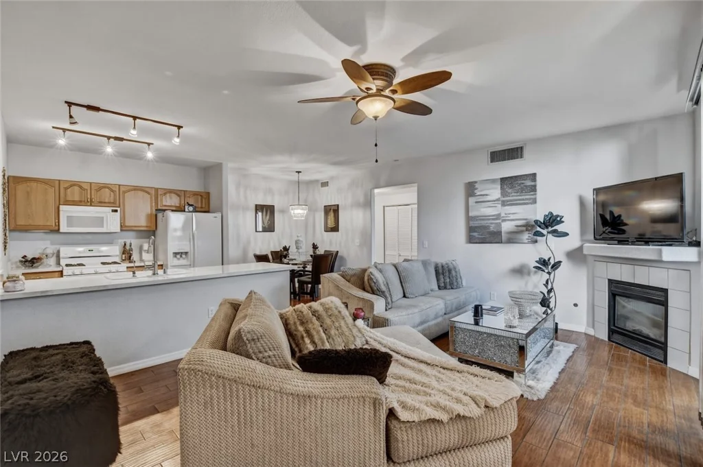 4960 Harrison, Las Vegas, NV 89120
