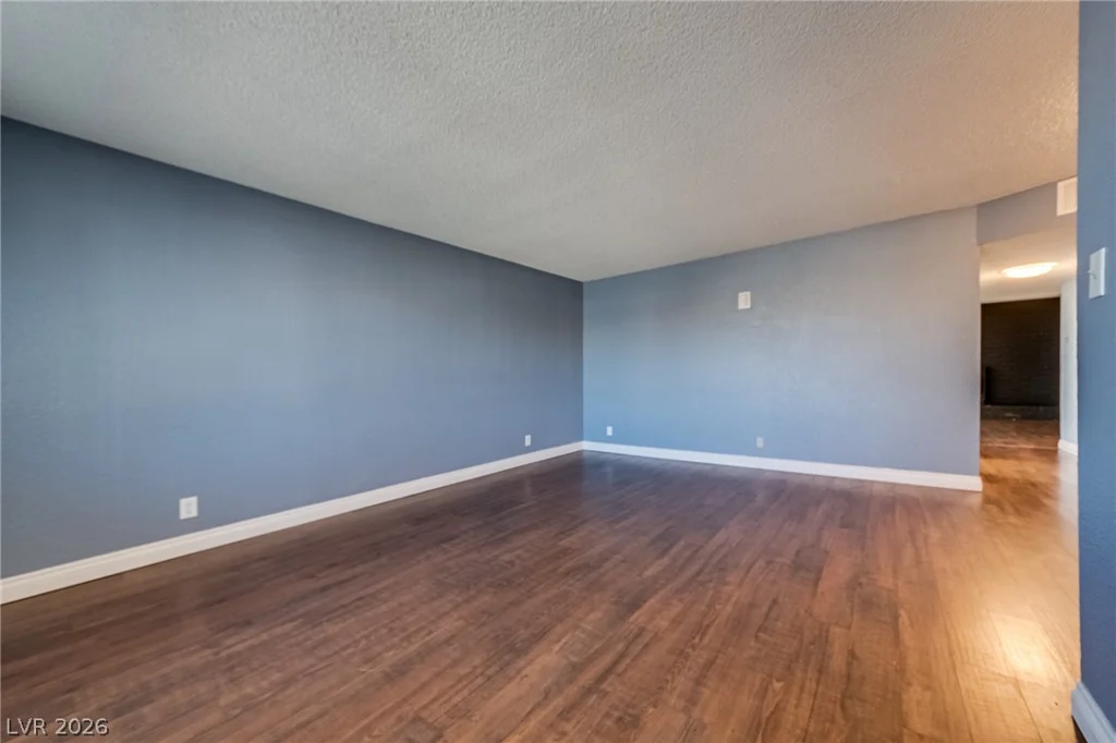 7625 Genzer, Las Vegas, NV 89145