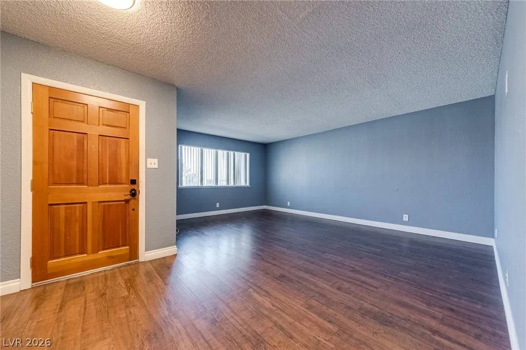 7625 Genzer, Las Vegas, NV 89145