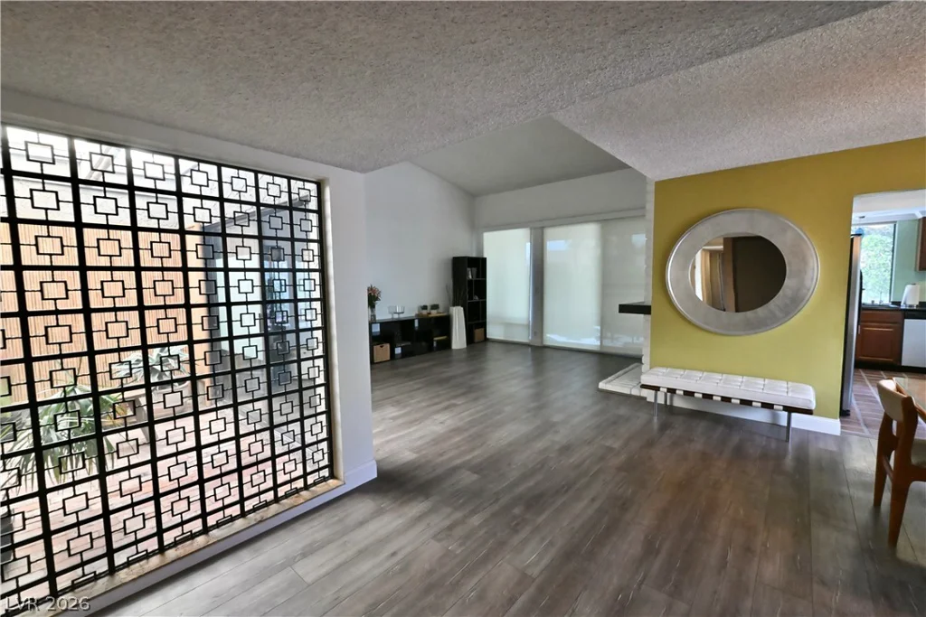 3133 Pradera, Las Vegas, NV 89121