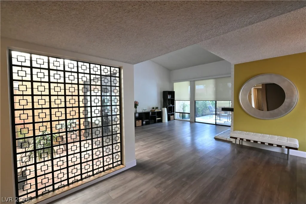 3133 Pradera, Las Vegas, NV 89121