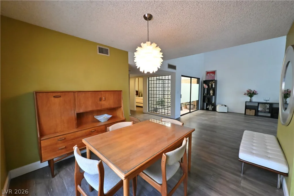3133 Pradera, Las Vegas, NV 89121