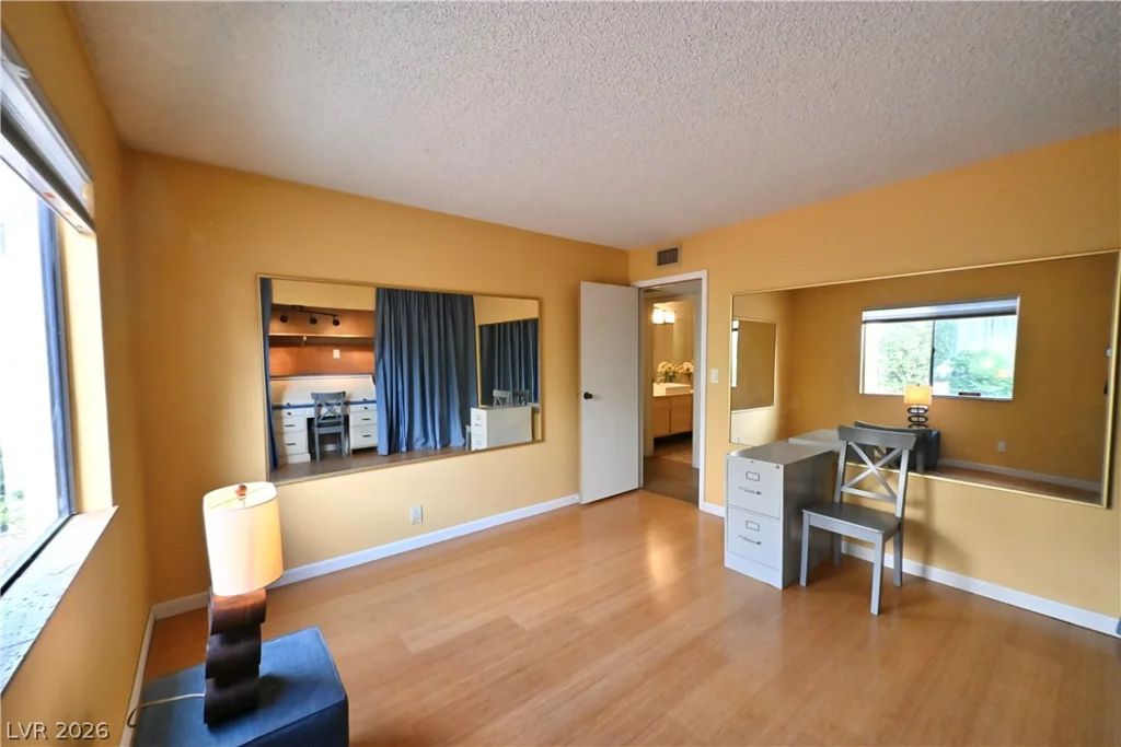 3133 Pradera, Las Vegas, NV 89121