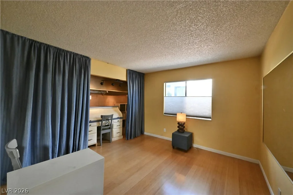 3133 Pradera, Las Vegas, NV 89121