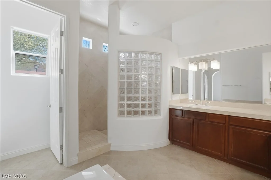 1111 Casa Palermo, Henderson, NV 89011