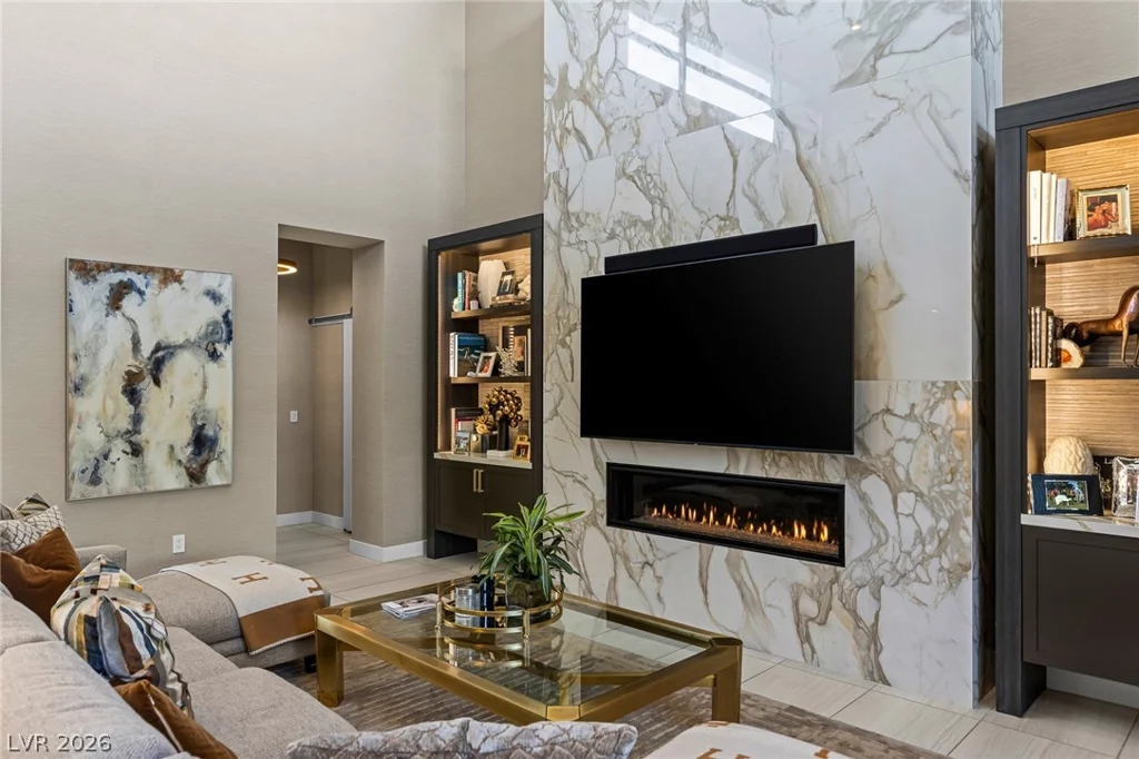 98 Glade Hollow, Las Vegas, NV 89135