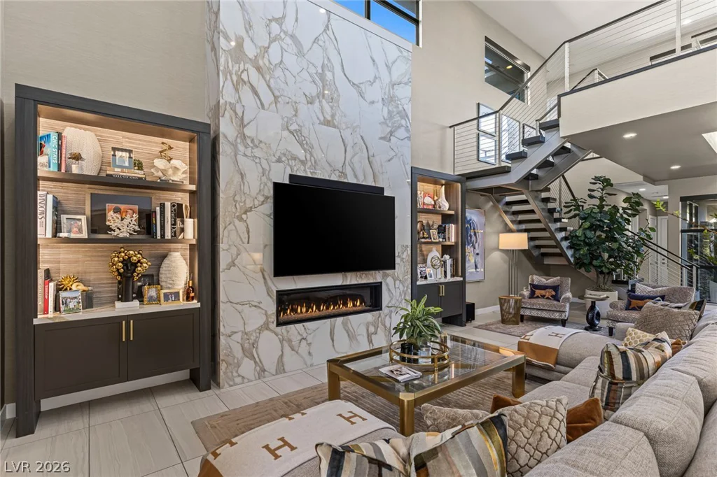 98 Glade Hollow, Las Vegas, NV 89135