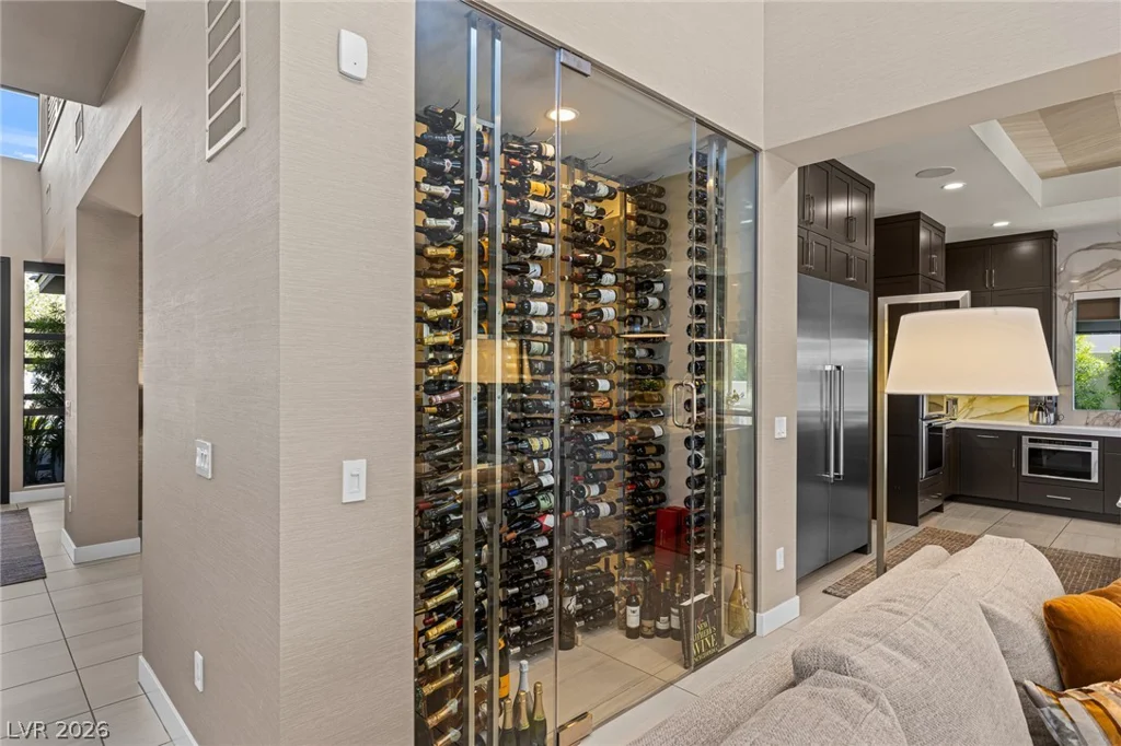 98 Glade Hollow, Las Vegas, NV 89135