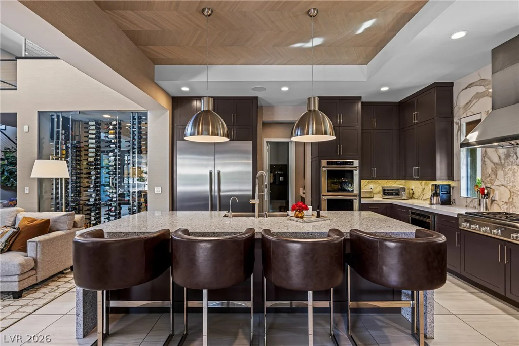 98 Glade Hollow, Las Vegas, NV 89135