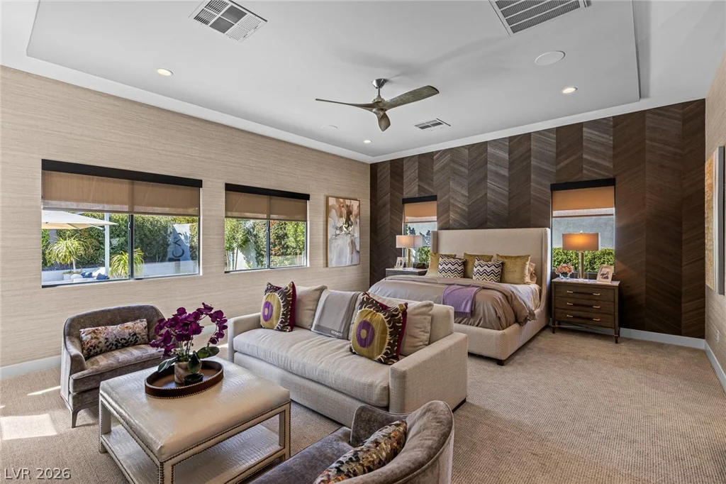 98 Glade Hollow, Las Vegas, NV 89135