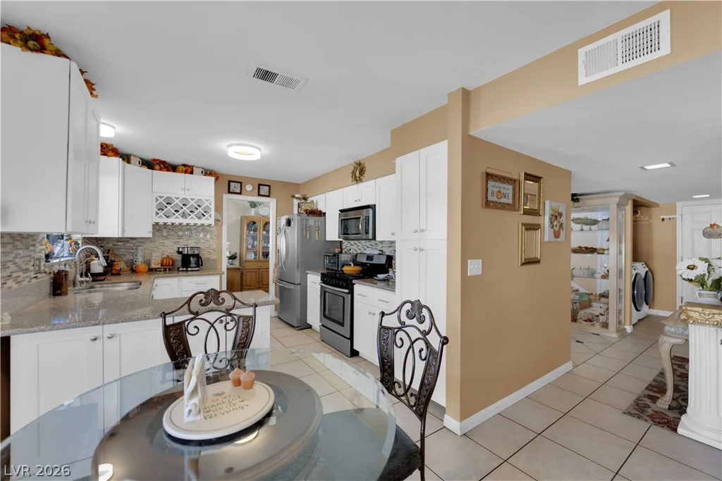 374 Santali, Henderson, NV 89014
