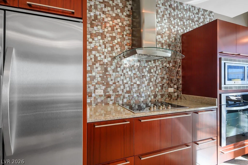 4471 Dean Martin, Las Vegas, NV 89103