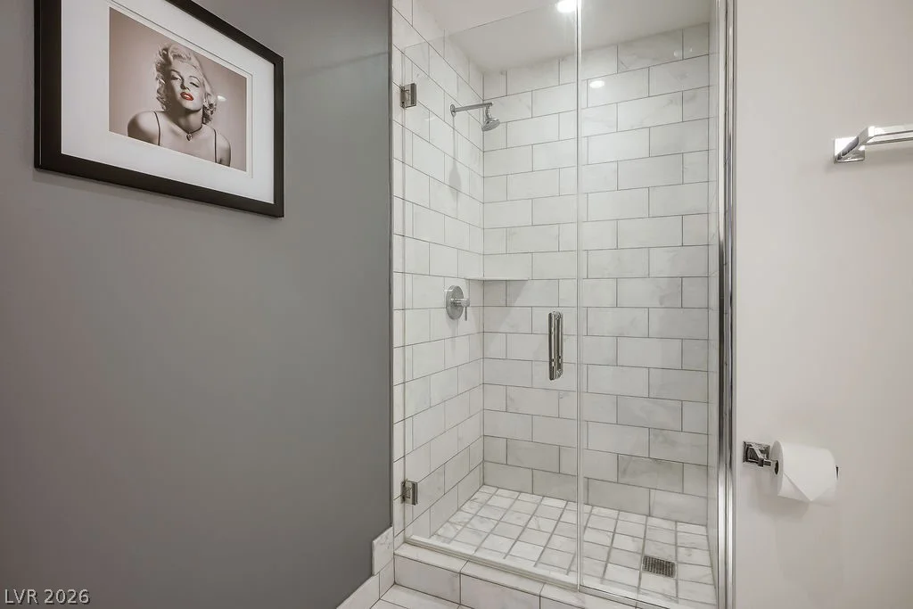 4471 Dean Martin, Las Vegas, NV 89103