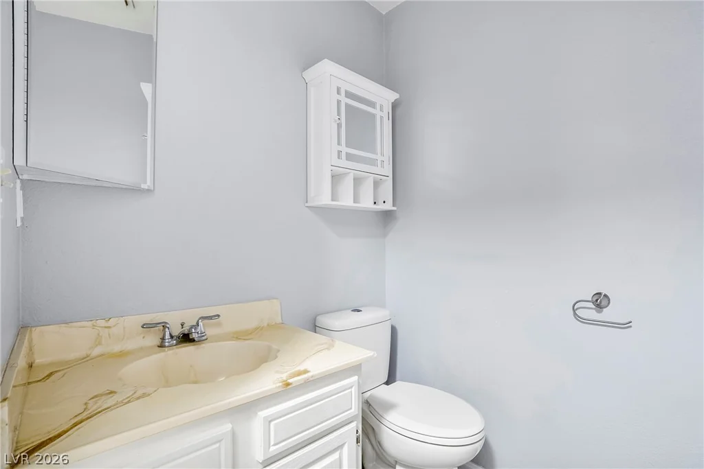 6553 Ironbark, Las Vegas, NV 89107