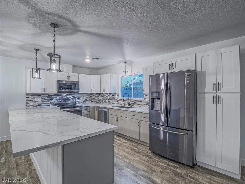 5320 Holmby, Las Vegas, NV 89146