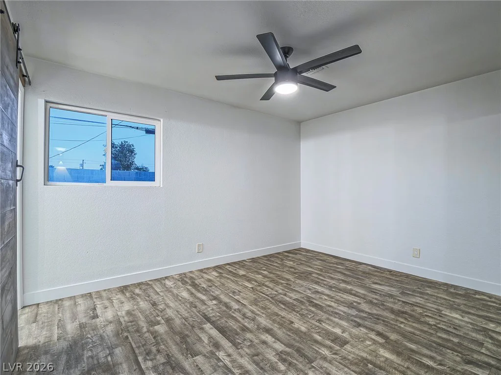 5320 Holmby, Las Vegas, NV 89146