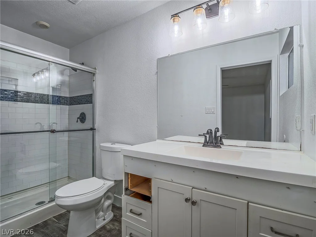 5320 Holmby, Las Vegas, NV 89146