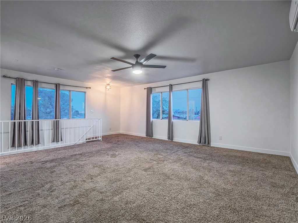 5320 Holmby, Las Vegas, NV 89146